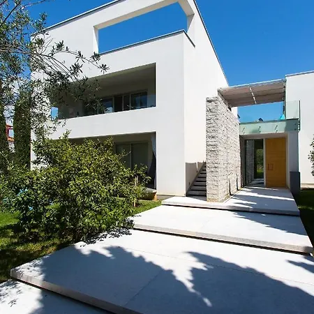 Om By Valsabbion 公寓