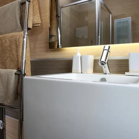 Om By Valsabbion 公寓 *