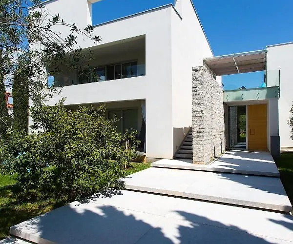 Om By Valsabbion Apartman