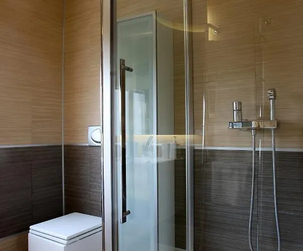 Om By Valsabbion * 메덜린